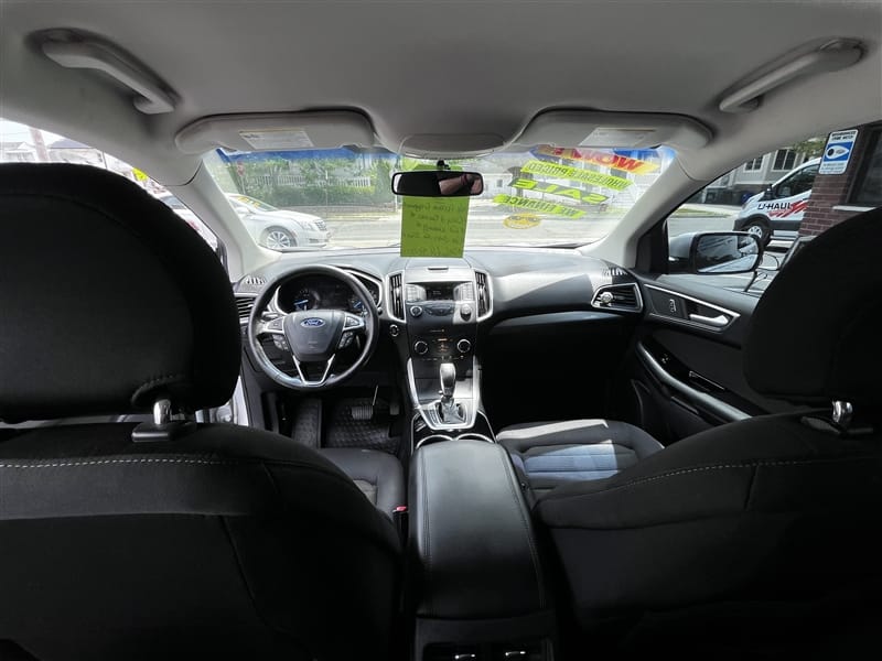 2017 Ford Edge SEL - Photo 11